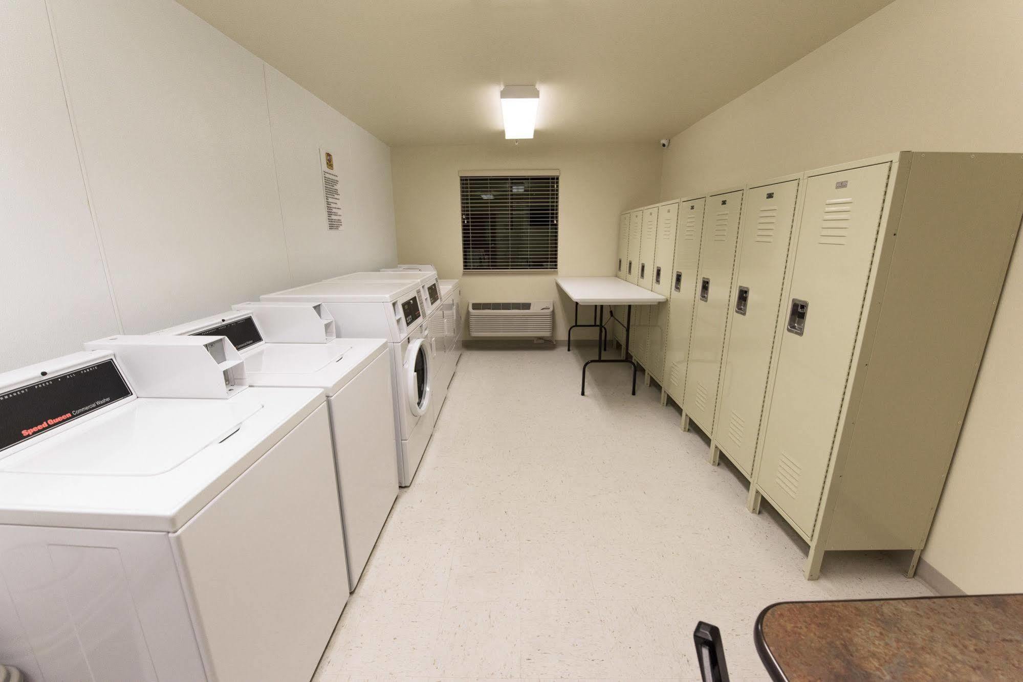 My Place Hotel-bend, Or 2*